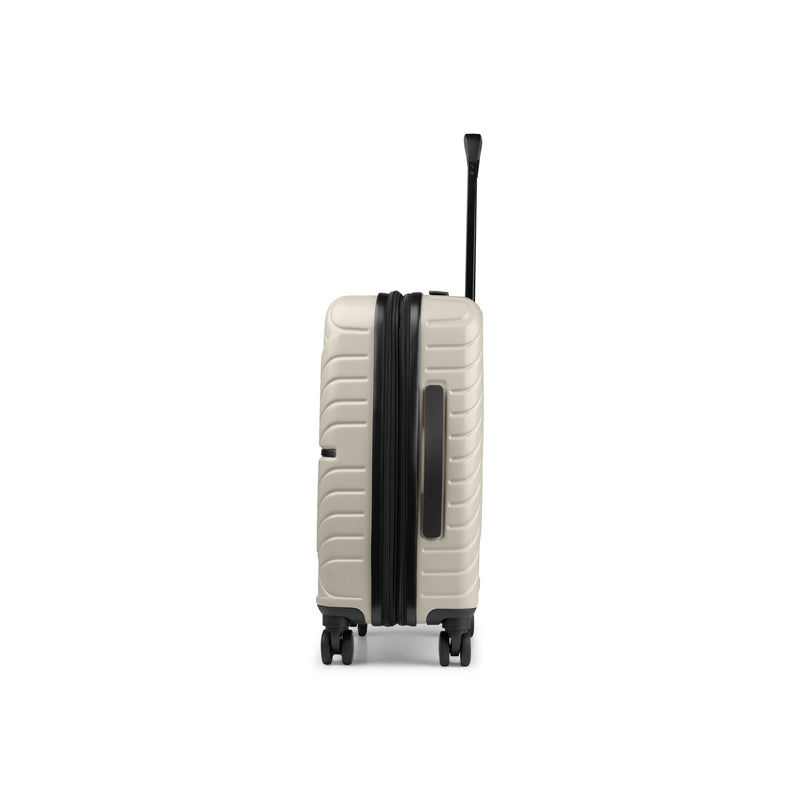 
        Shop Bentley Cream Valise de cabine Bugatti Berlin in Canada at only $104.99 17th look
      