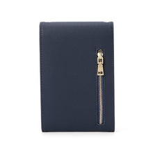 
                    Shop Bentley Marine  Sac pour smartphone Champs Iconic in Canada at only $39.99 4th look
                  