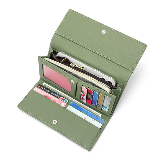 
                    Shop Bentley Green Champs Iconic Expandable Trifold Wallet in Canada at only $34.99 6th look
                  