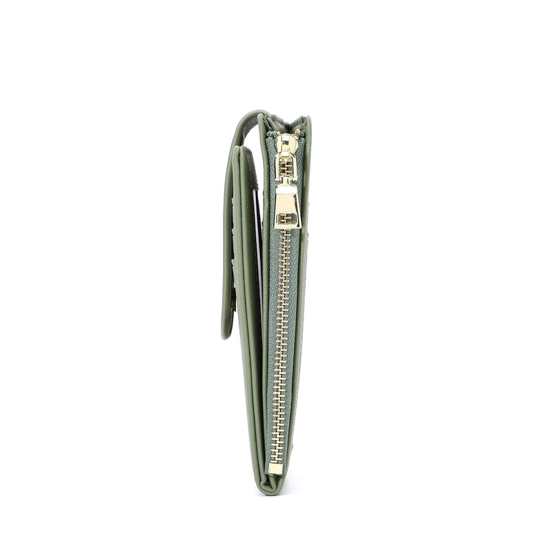 
        Shop Bentley Vert Porte-cartes RFID Champs Iconic Yoga in Canada at only $29.99 16th look
      