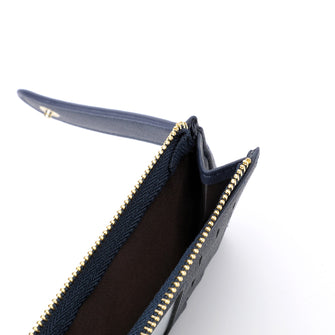 
                    Shop Bentley Bleu marine Porte-cartes RFID Champs Iconic Yoga in Canada at only $29.99 9th look
                  