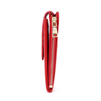 
                    Shop Bentley Rouge Porte-cartes RFID Champs Iconic Yoga in Canada at only $29.99 4th look
                  