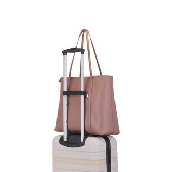 
                    Shop Bentley Rose Fourre-tout professionnel Bugatti Pure in Canada at only $69.99 7th look
                  