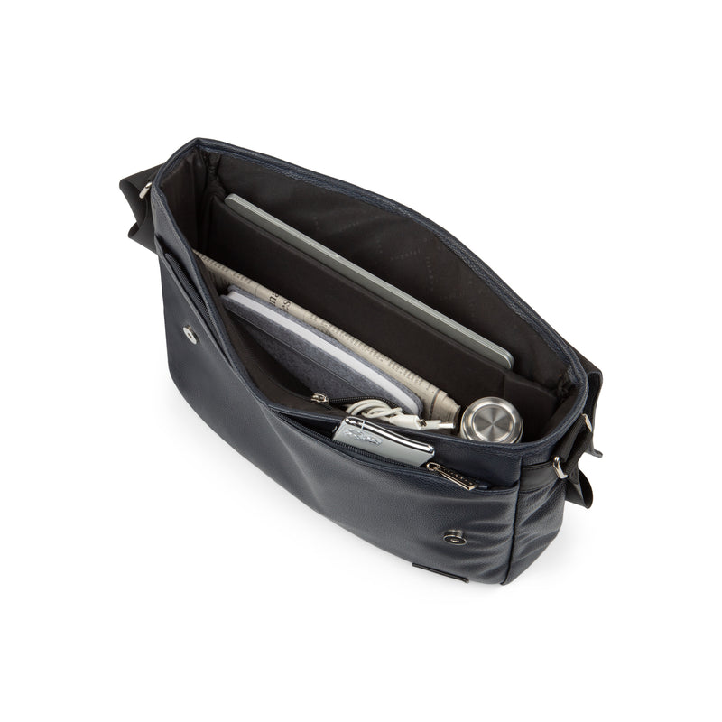 
        Shop Bentley Bleu marine Sac messager Bugatti Contrast in Canada at only $119.99 14th look
      