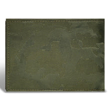 
                    Shop Bentley Vert Portefeuille en cuir à volet central Champs Camo in Canada at only $39.99 2nd look
                  