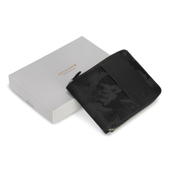 
                    Shop Bentley Noir Portefeuille en cuir à glissière Champs Camo in Canada at only $39.99 5th look
                  