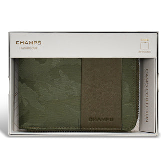 
                    Shop Bentley Vert Portefeuille en cuir à glissière Champs Camo in Canada at only $39.99 6th look
                  
