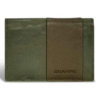 
                    Shop Bentley Vert Porte-cartes en cuir Champs Camo in Canada at only $29.99 1st look
                  