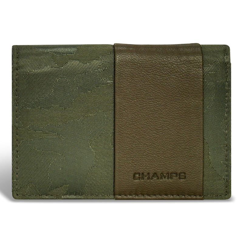 
        Shop Bentley Vert Porte-cartes en cuir Champs Camo in Canada at only $29.99 6th look
      