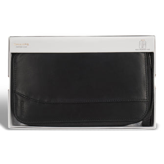 
                    Shop Bentley Noir Étui multi-passeports en cuir Champs Onyx in Canada at only $49.99 7th look
                  