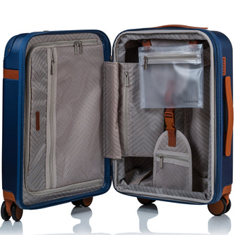 
                    Shop Bentley Bleu marine Ensemble de 2 valises Champs Vintage in Canada at only $299.99 3rd look
                  