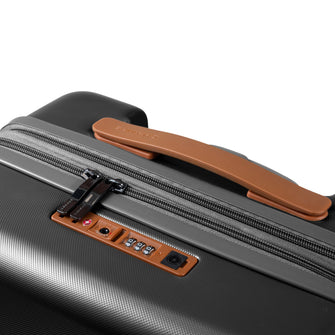 
                    Shop Bentley Noir Ensemble de 3 valises Champs Vintage III in Canada at only $299.99 12th look
                  