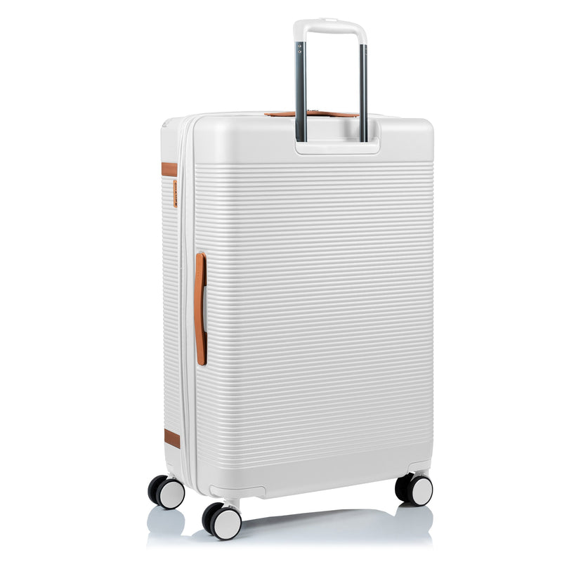 
        Shop Bentley Ivoire Ensemble de 3 valises Champs Vintage III in Canada at only $299.99 35th look
      
