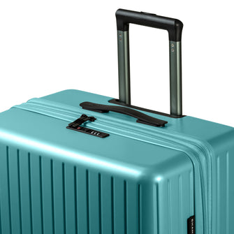
                    Shop Bentley Vert Ensemble de 3 valises Champs Fresh II in Canada at only $349.99 6th look
                  
