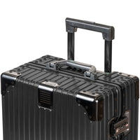 
                      Shop Bentley Noir Valise de cabine en aluminium Champs Elite in Canada at only $249.99 10th look
                    