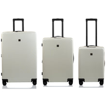 
                    Shop Bentley Noir Iivoire Ensemble de 3 valises Champs Vintage Muse in Canada at only $379.99 14th look
                  