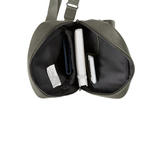 
                    Shop Bentley Kaki Sac à bandoulière Bugatti Henry in Canada at only $49.99 6th look
                  