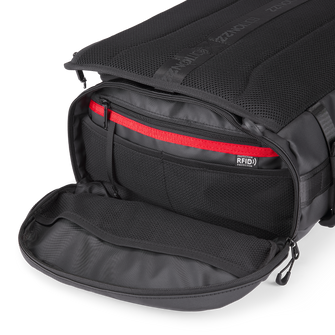 
                    Shop Bentley Noir Sac de voyage signature Edition22 in Canada at only $97.99 13th look
                  