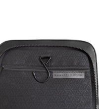 
                    Shop Bentley Black Edition22 District Hanging Toiletry in Canada at only $80.00 6th look
                  