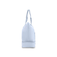 
                    Shop Bentley Blue Ensemble de voyage 4 pièces Tracker Milan in Canada at only $244.99 11th look
                  