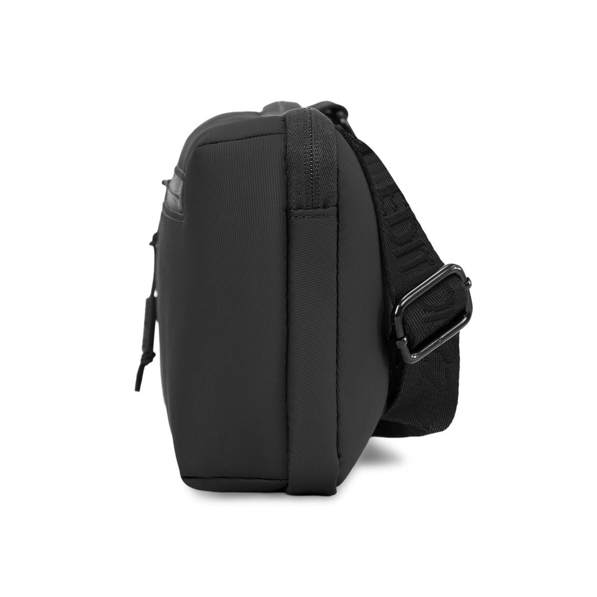 Edition22 Avenue Crossbody
