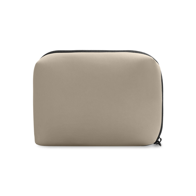 
        Shop Bentley Beige Edition22 Avenue Tech Pouch in Canada at only $35.00 7th look
      
