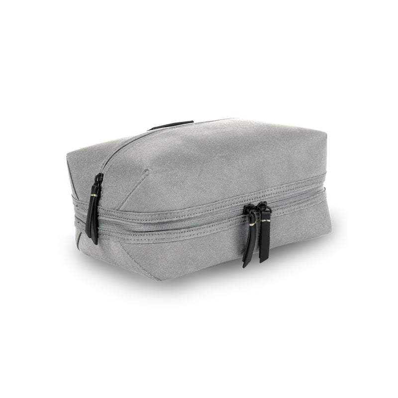 
        Shop Bentley Gris Trousse multifonction Bugatti Reborn in Canada at only $39.99 5th look
      