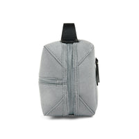 
                      Shop Bentley Gris Trousse multifonction Bugatti Reborn in Canada at only $39.99 4th look
                    