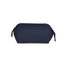 
                    Shop Bentley Bleu marine Trousse de toilette Bugatti Uptown Essentials in Canada at only $34.99 1st look
                  