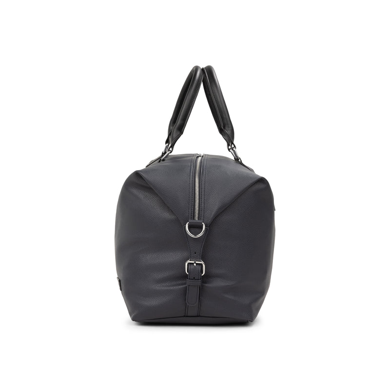 
        Shop Bentley Black Bugatti Duffle Contrast in Canada at only $90.99 16th look
      