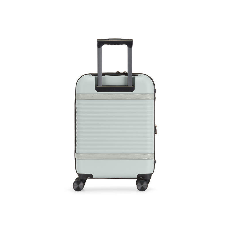 
        Shop Bentley Vert Valise de cabine rigide Bugatti Wellington in Canada at only $83.99 20th look
      