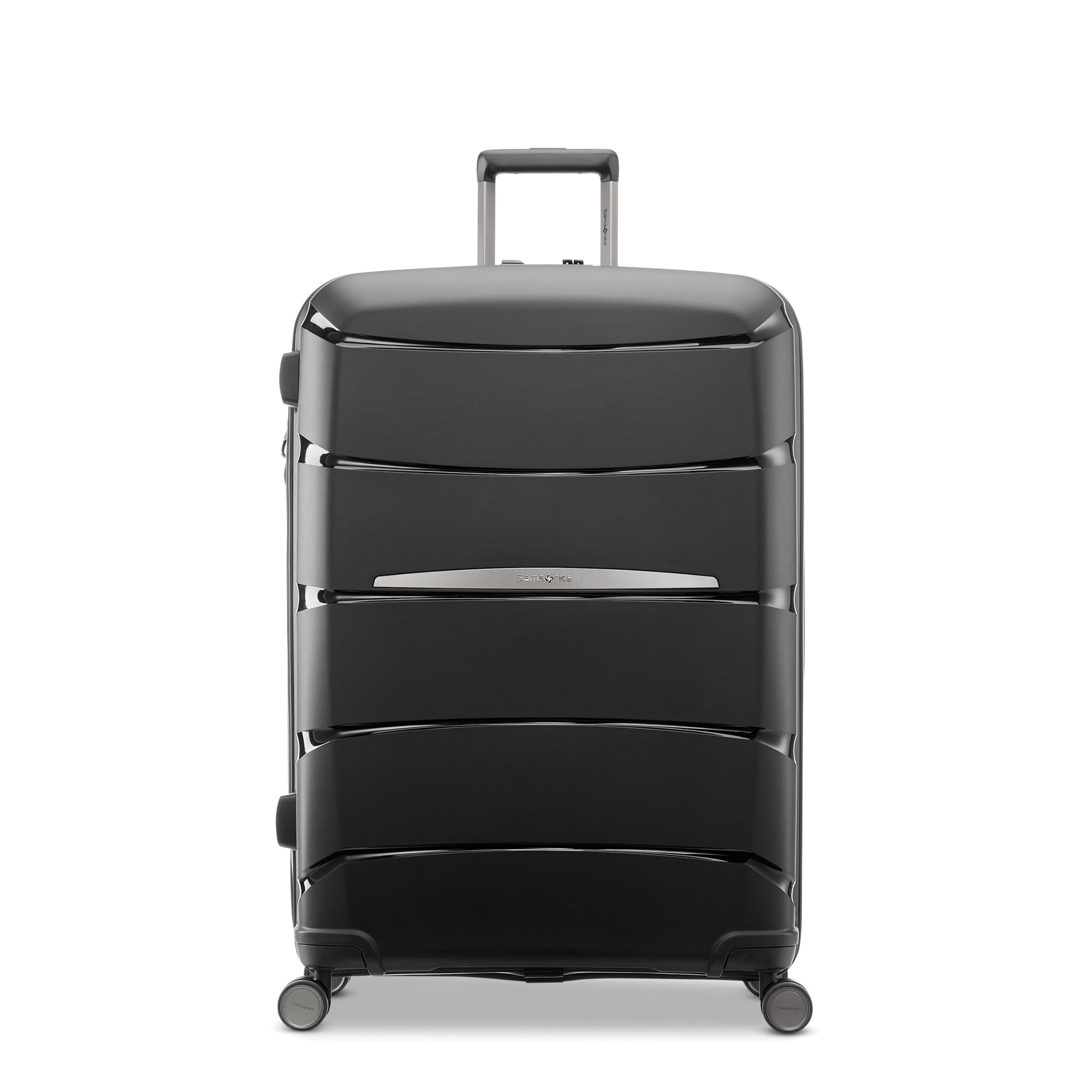 Outline Pro Hardside 28" Luggage